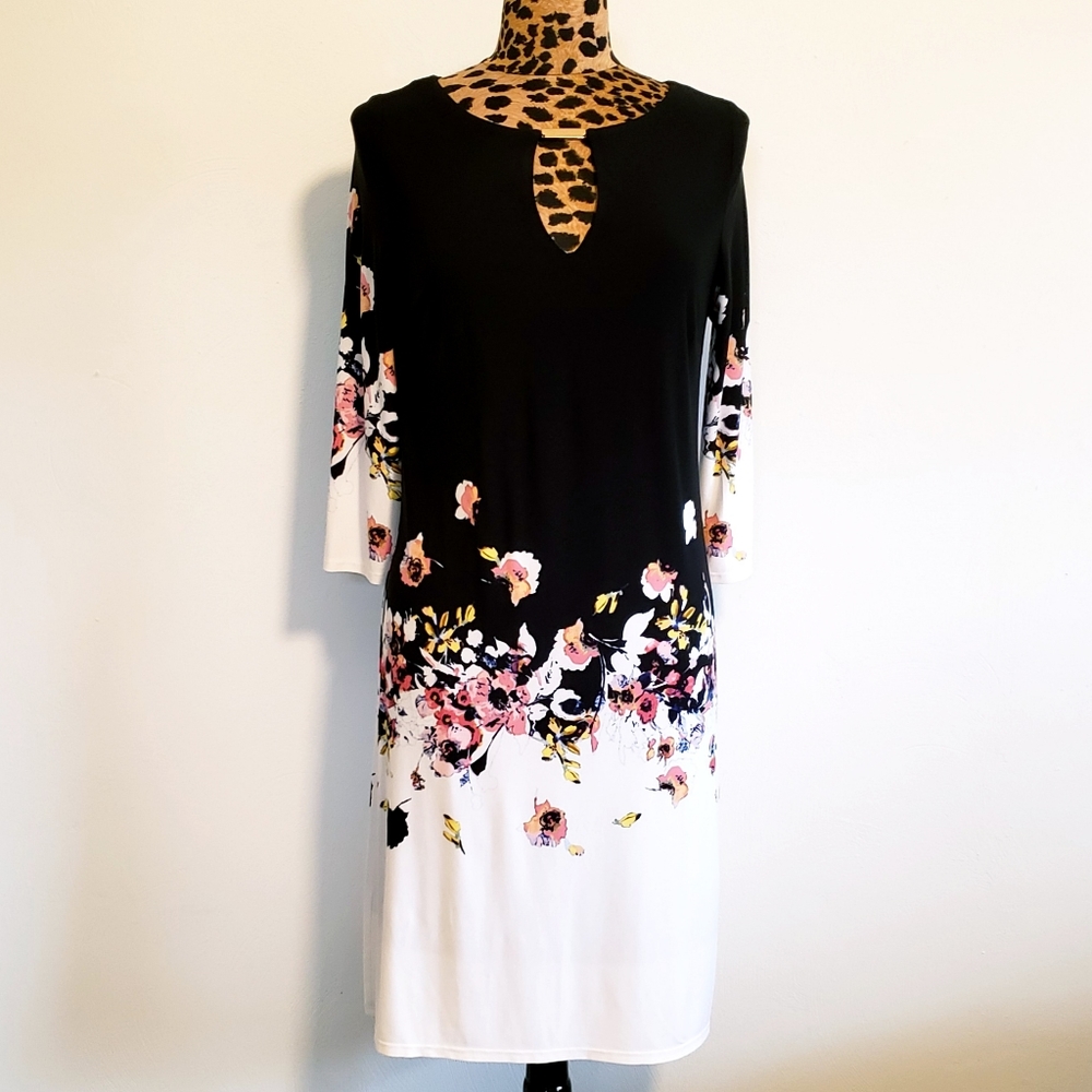 SANGRIA Floral Dress